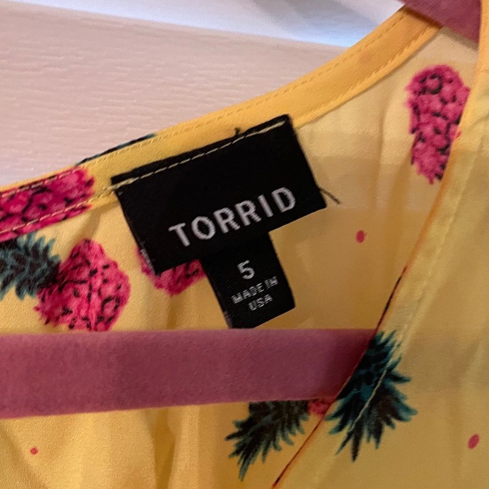 Torrid Yellow Pineapple Tank Top Sz 5x - Picture 5 of 6